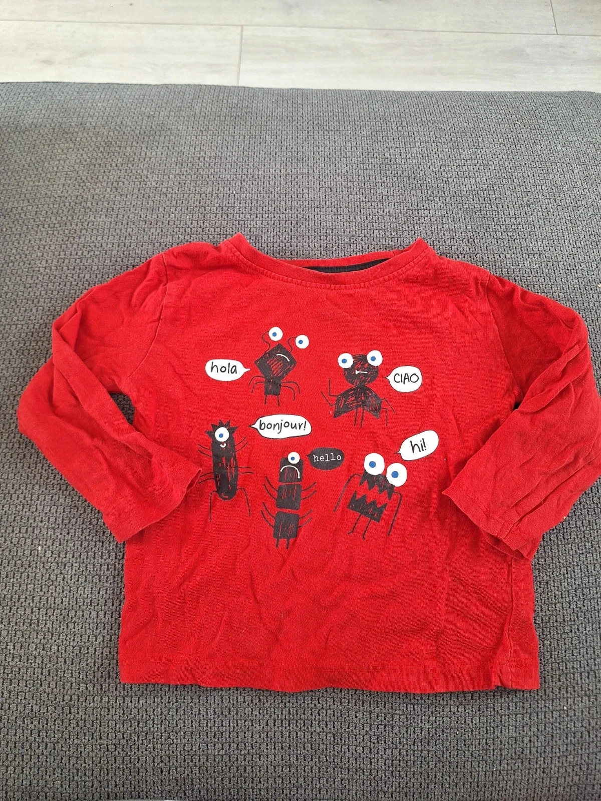 T-shirt rouge Primark 12-18m